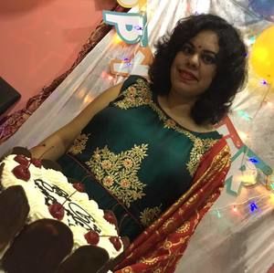 Meet your Posher, Ashika